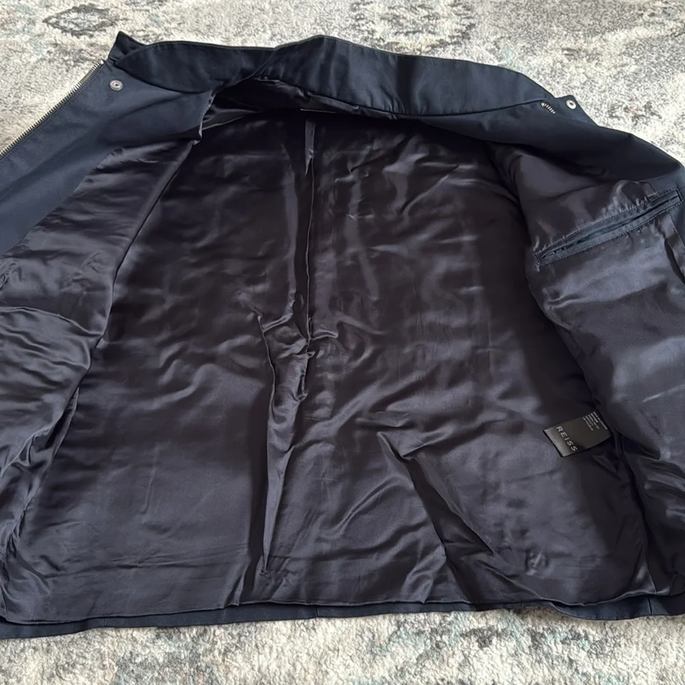Reiss excellent size